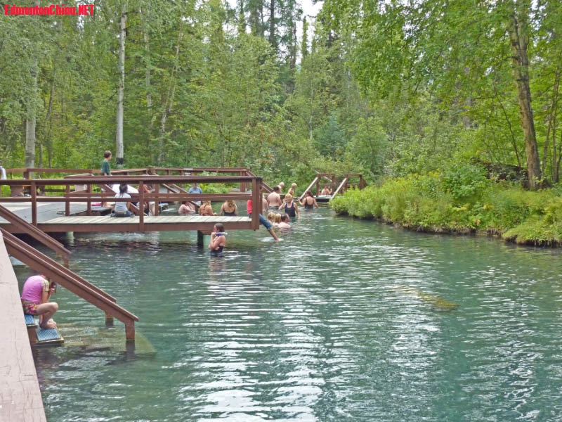 ���ǵ���Ȫ(Liard Hot springs)3.jpg