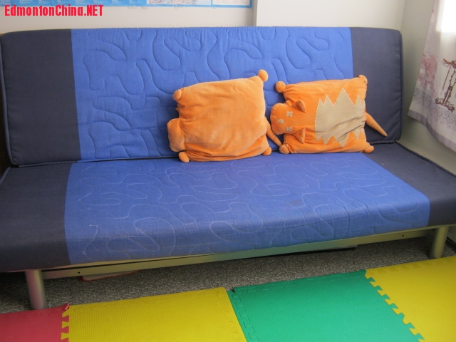 sofa bed1.JPG