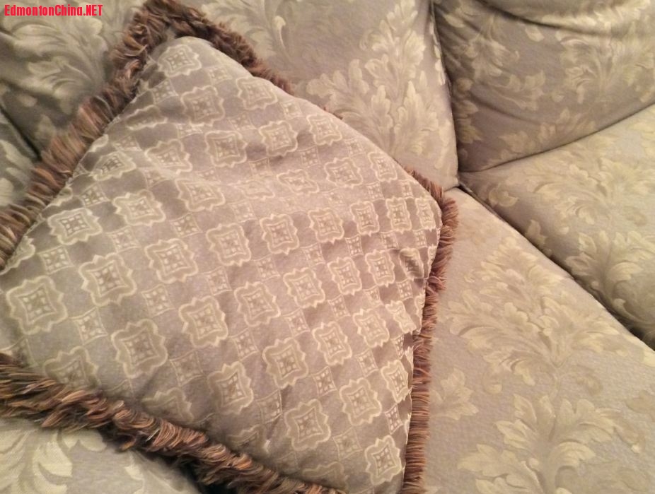 sofa3.JPG