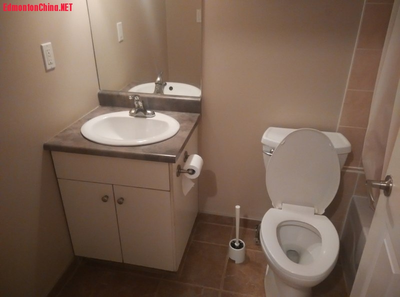Bathroom_1.jpg