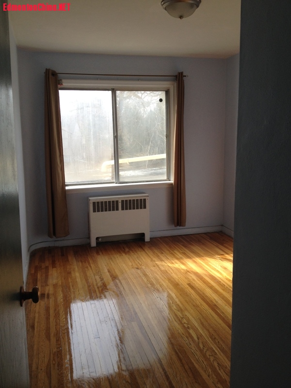 Second Bedroom1.jpg