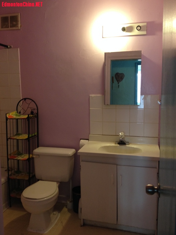 washroom1.jpg