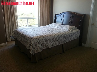 room2.jpg