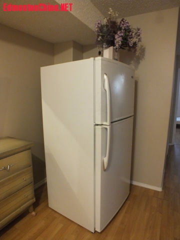 refrigerator.JPG