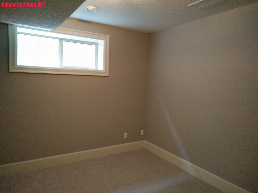 bsmt bed.jpg
