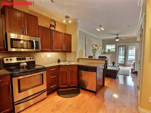 Kitchen 2.jpg