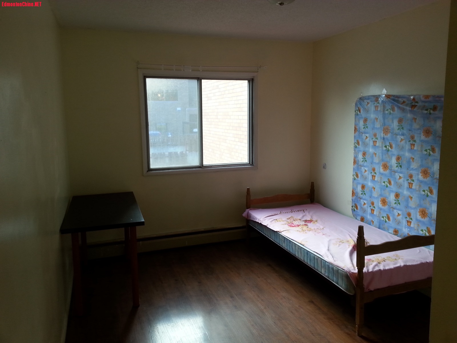 bedroom-1.jpg