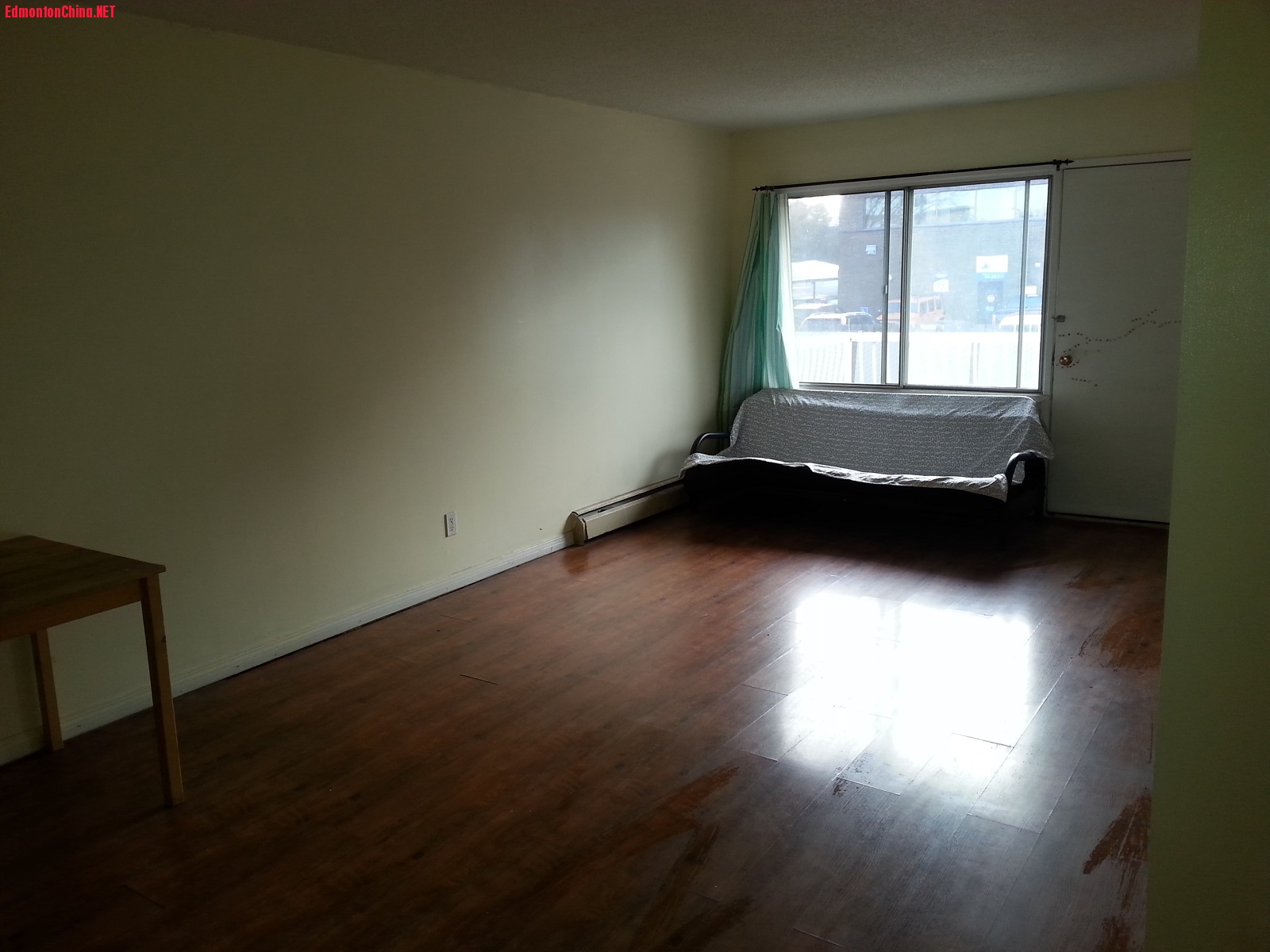 family-room-2.jpg