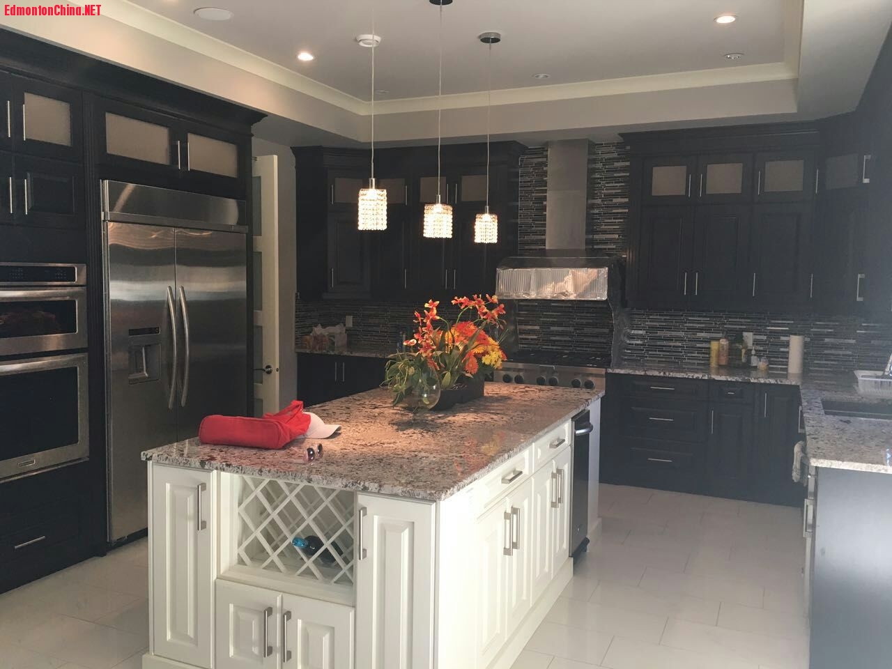 shared kitchen.jpg