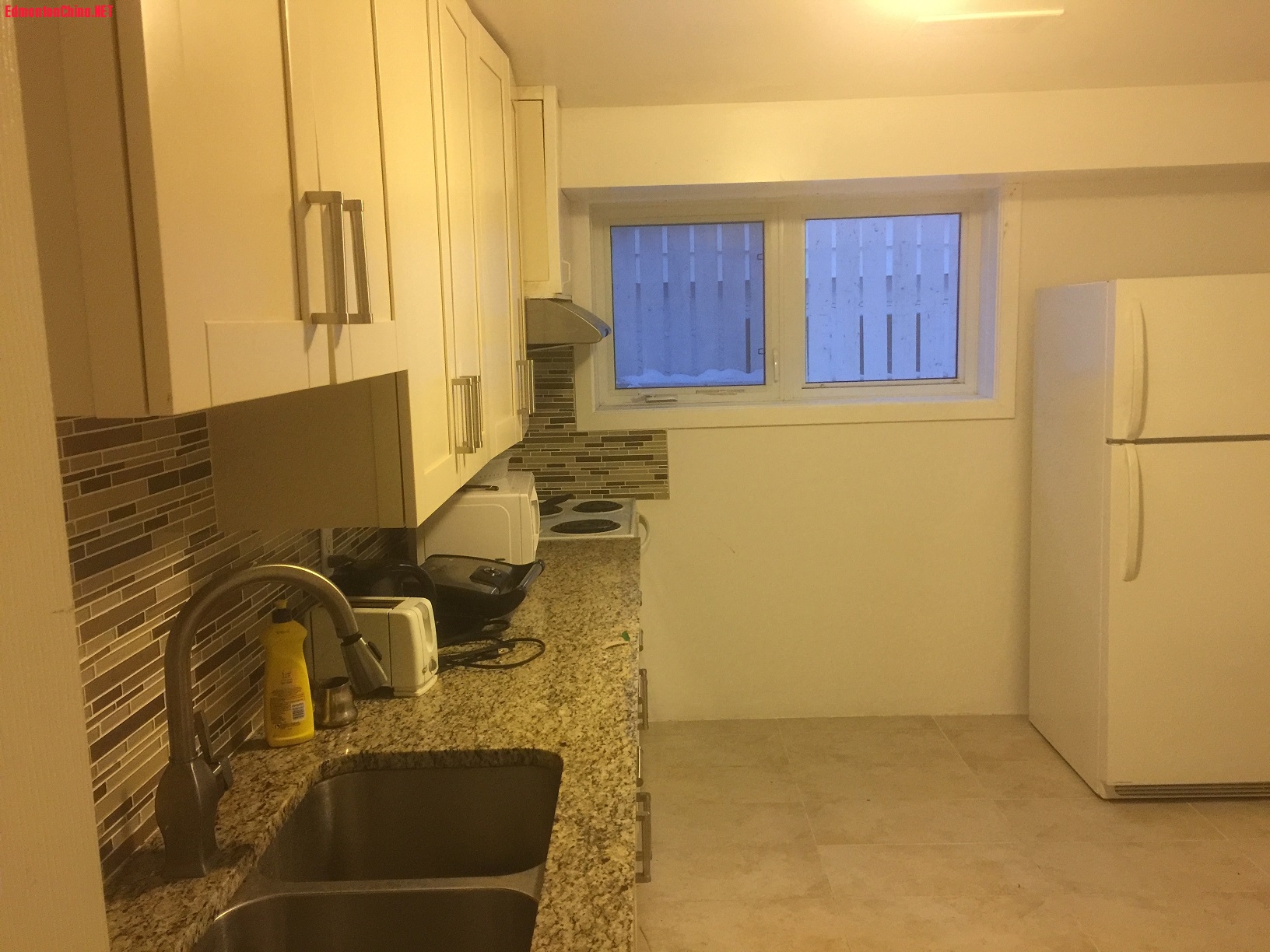 kitchen 2.jpg