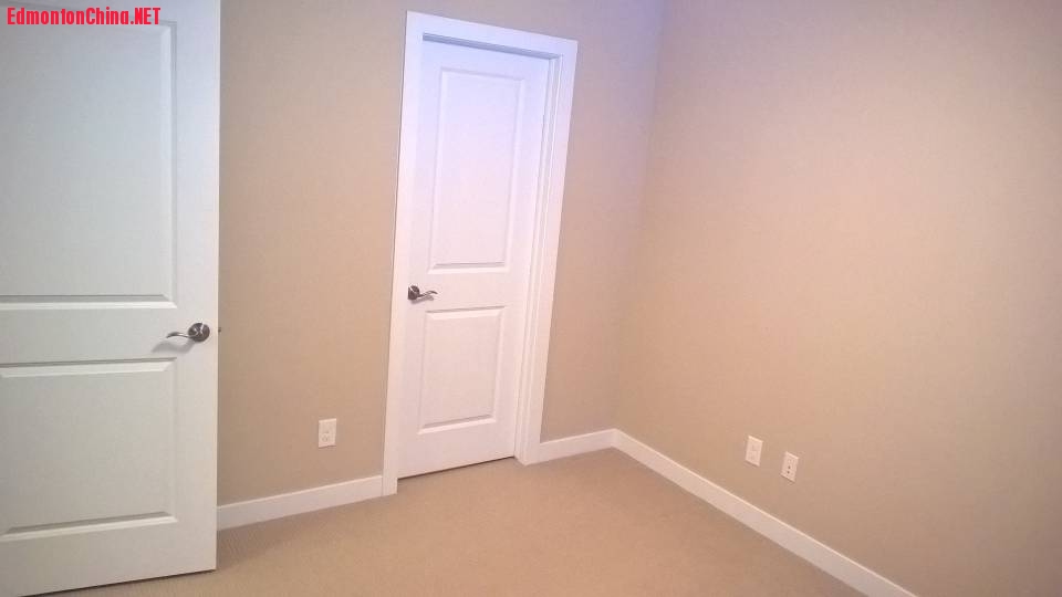 bedroom2.jpg