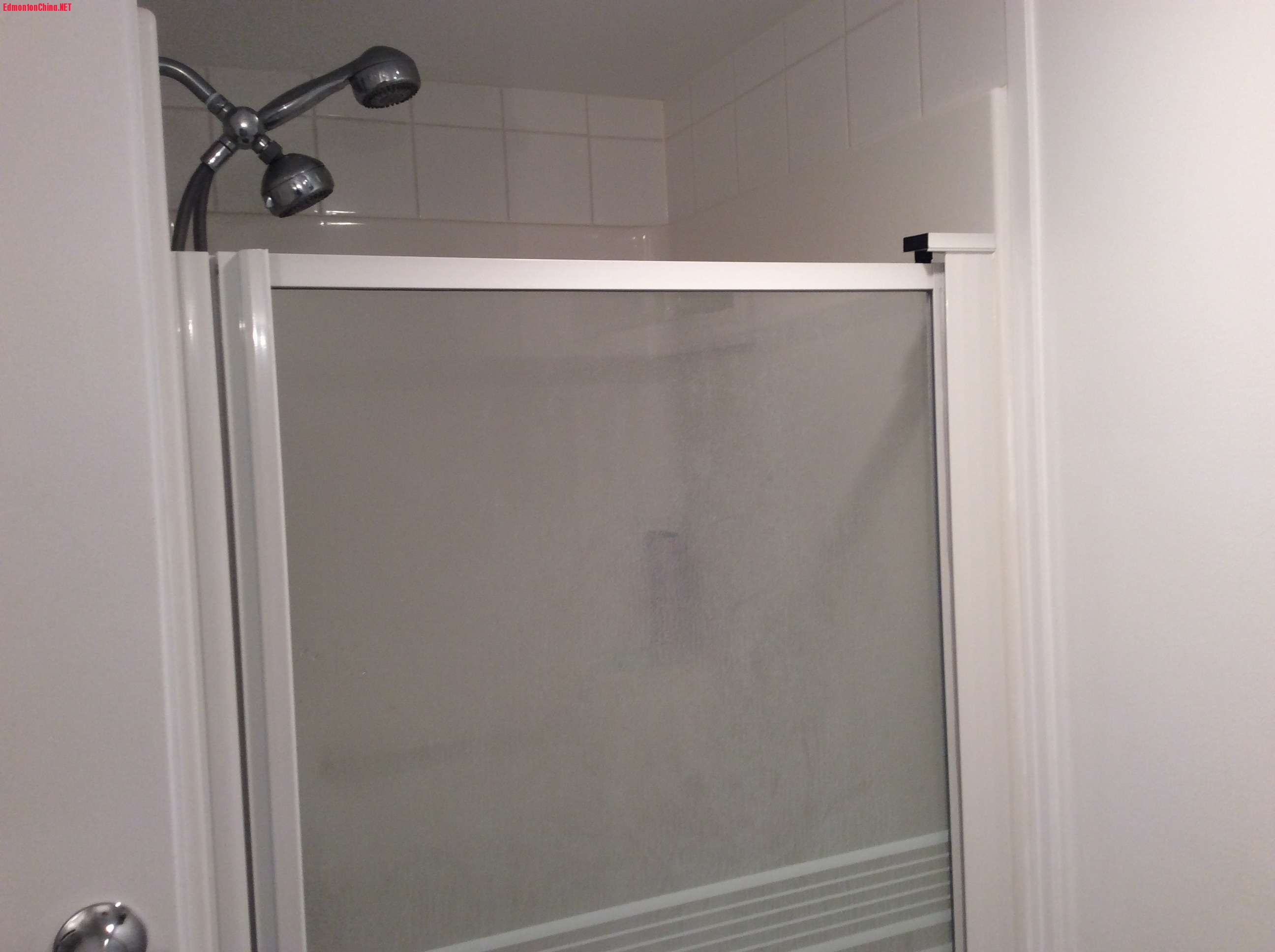 1496642207_tmp_restroom1.jpg