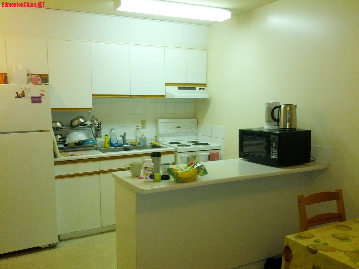 Kitchen and DinningR.jpg