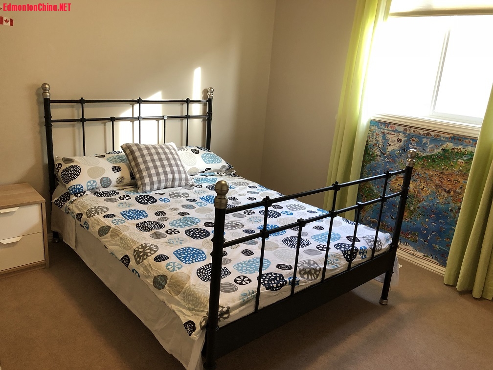 bed1.JPG