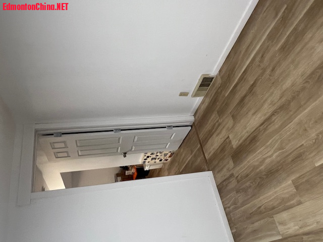 04 房间门带锁 04 房间门带锁